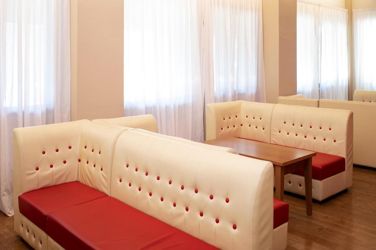 Hotel Fiordigigli L'Aquila Luaran gambar
