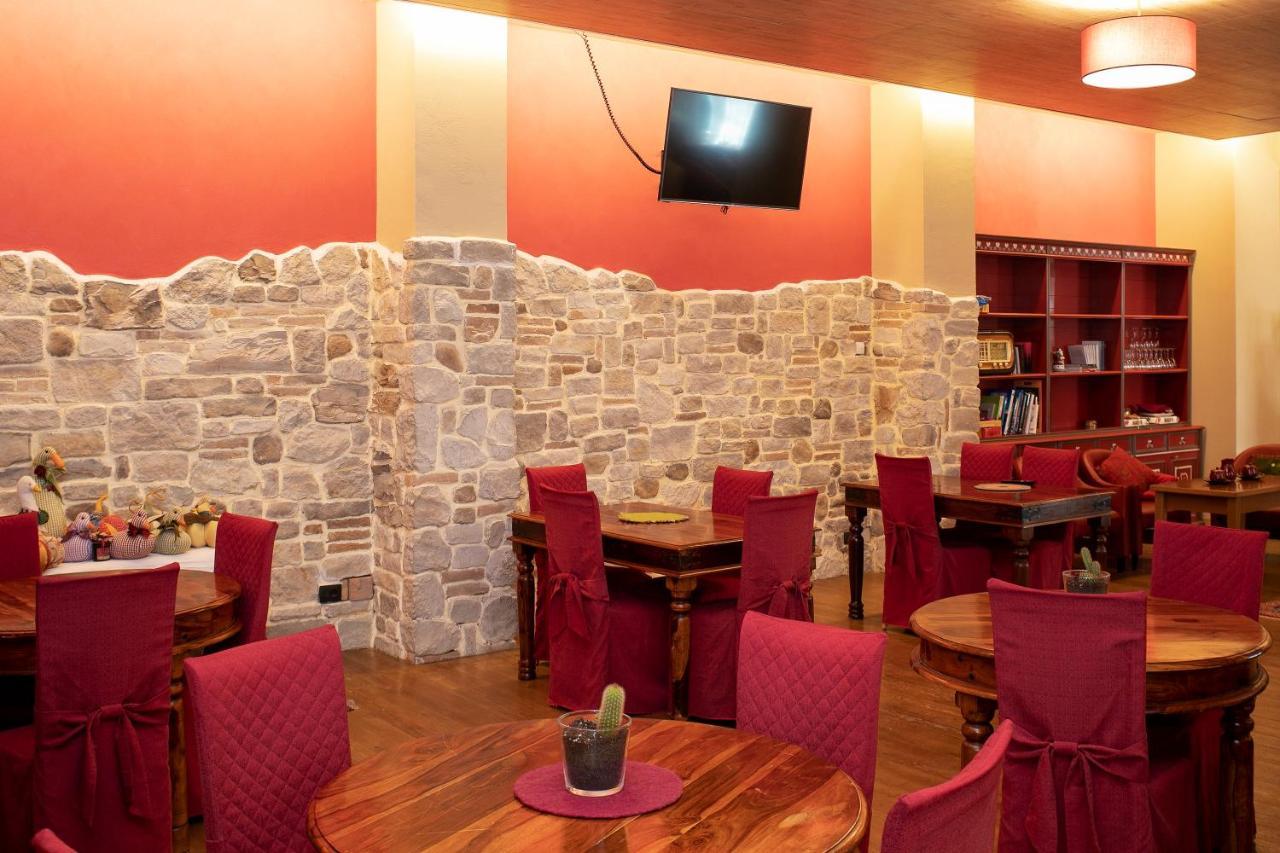 Hotel Fiordigigli L'Aquila Luaran gambar